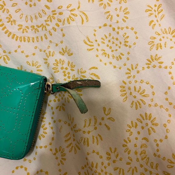 Kate Spade Wallet - Picture 4 of 4